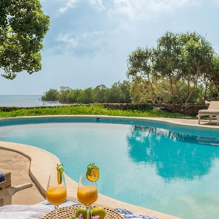 Mwazaro Beach Lodge Шимони Экстерьер фото