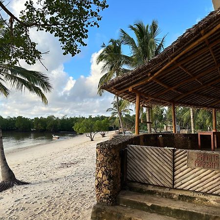 Mwazaro Beach Lodge Шимони Экстерьер фото