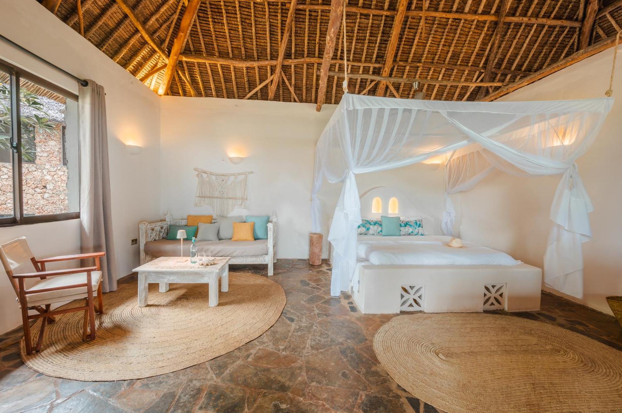 Mwazaro Beach Lodge Шимони Номер фото